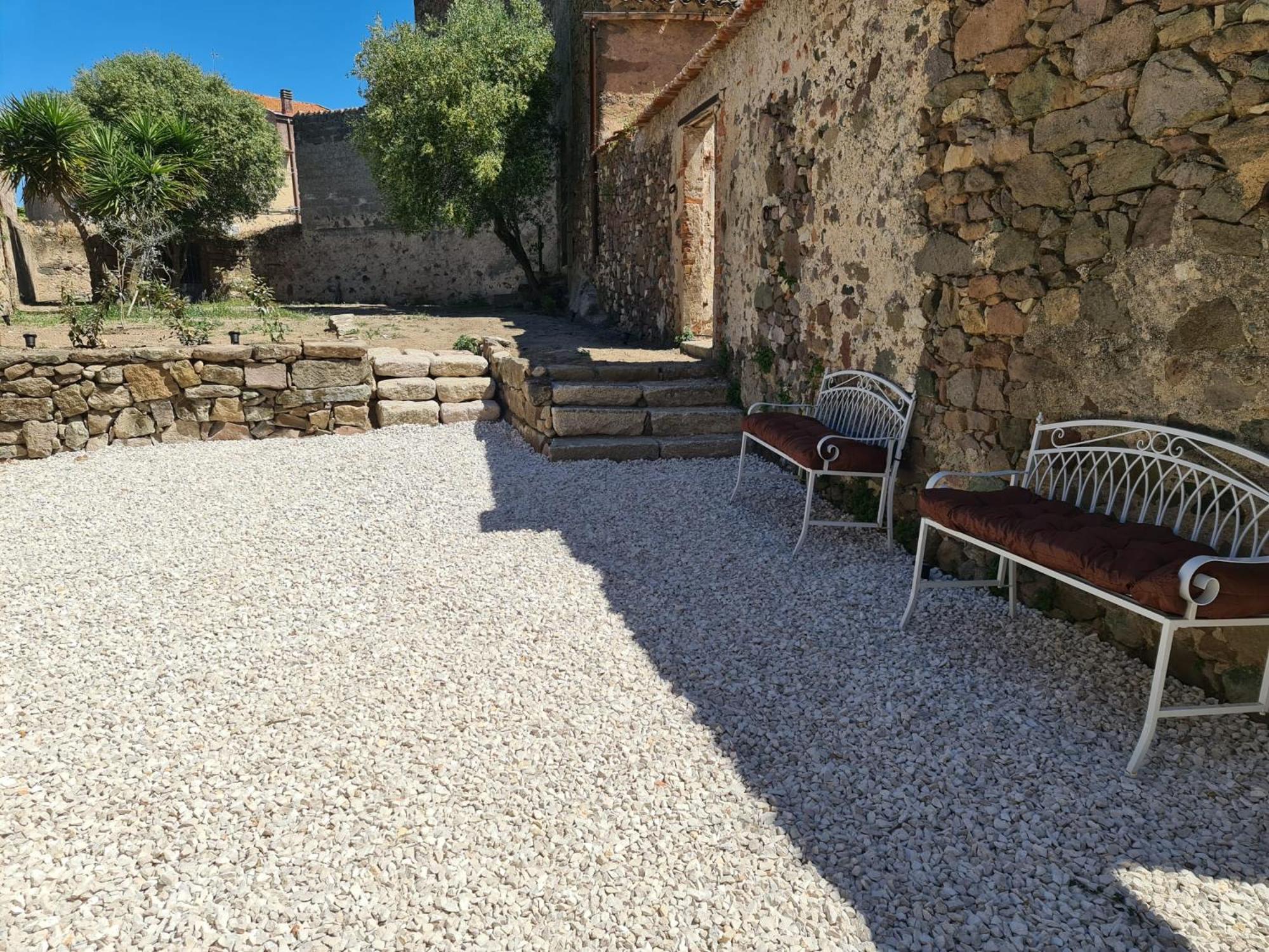 Oschiri Borgo Santo Stefano 빌라 외부 사진